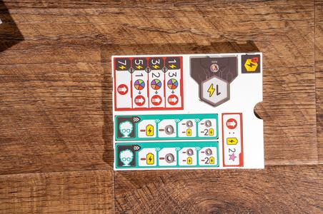 Raising Robots Deluxe + Friends Expansion Insert