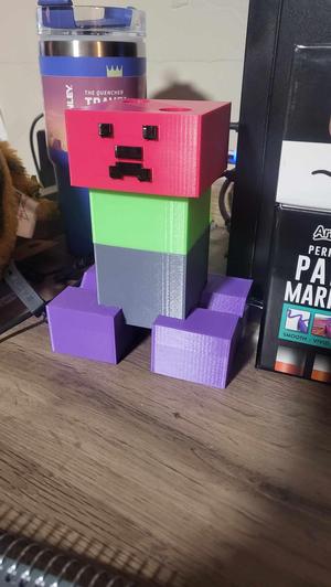 Creeper Toothbrush Holder (Full)