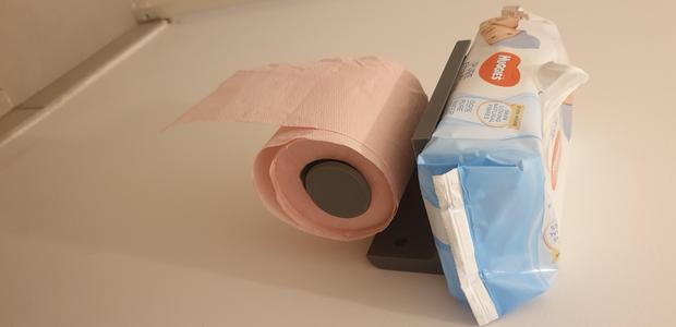 roll holder