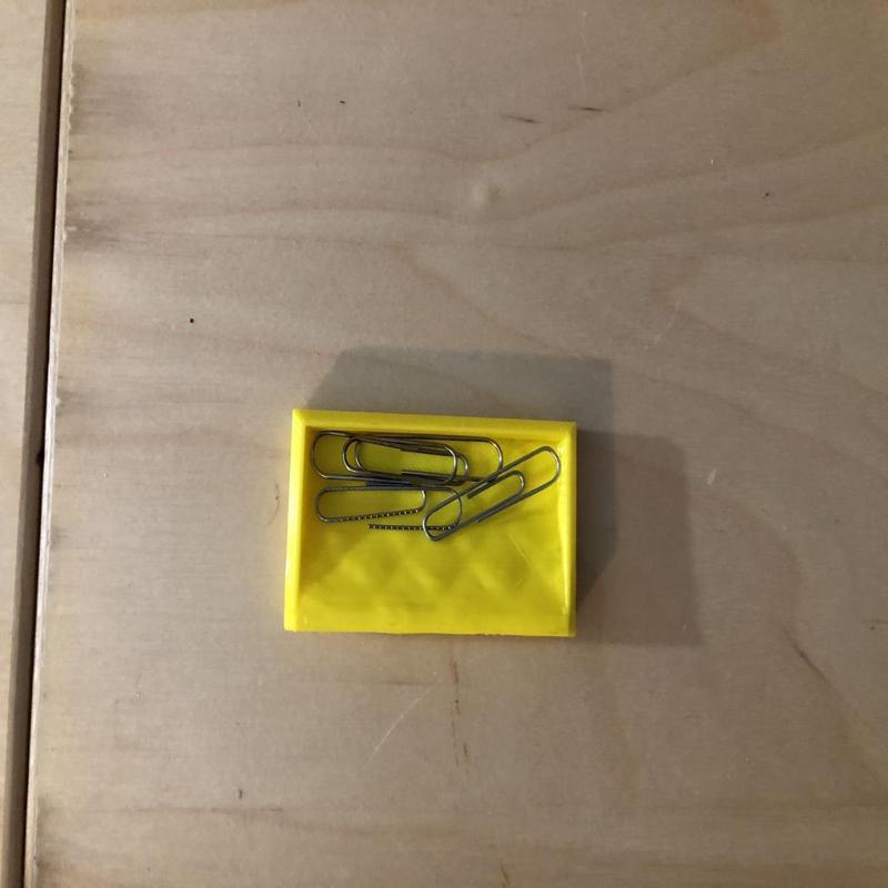 Paperclip tray