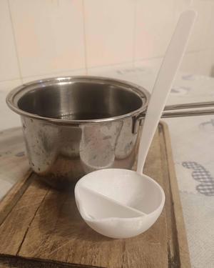 Grease remover ladle spoon