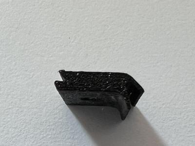 Clipshalter Flügelabdeckprofil Holzfenster