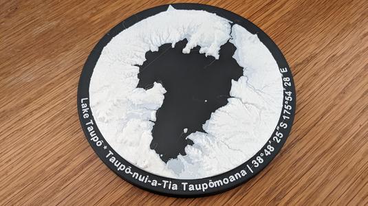 Lake Taupō Wall Plaque