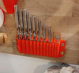 Drill bit holder