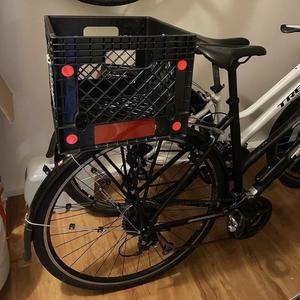 Topeak QuickTrack MTX rack wedge mounted to milk crate with zipties (openscad)