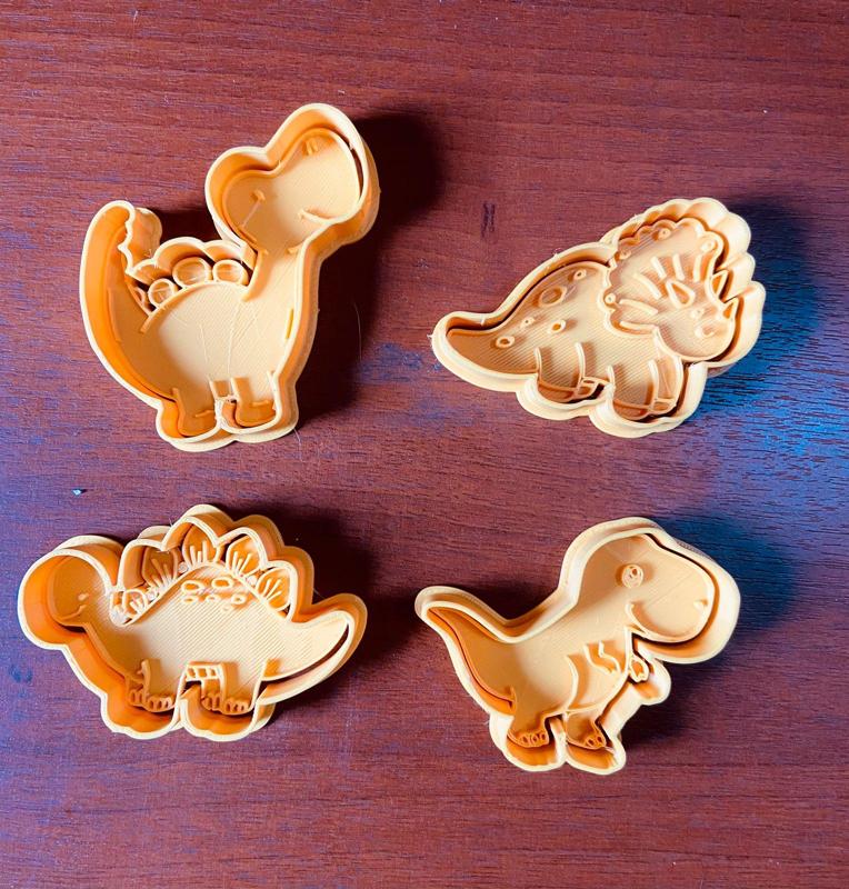 DINO CUTTER AND STAMP