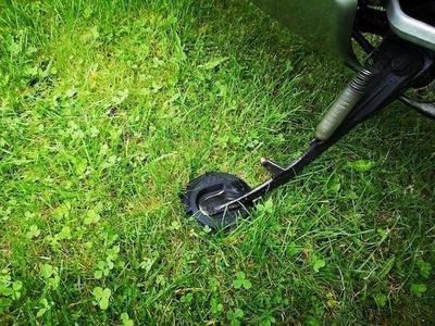 moPad (Motorcycle Side Stand Pad)