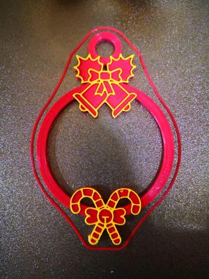 Customizable Christmas ornament