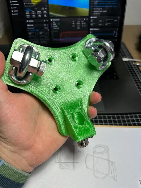 V Dipole antenna mount   