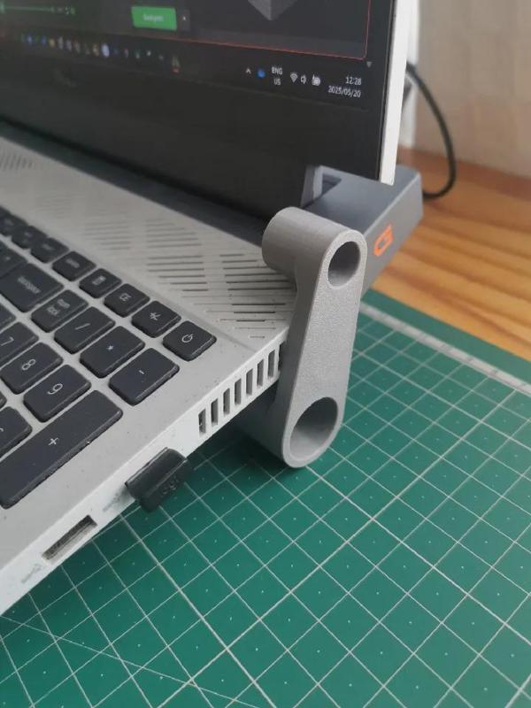 Laptop Stand   