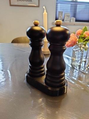salt and pepper holder (designed for peugeot grinders )