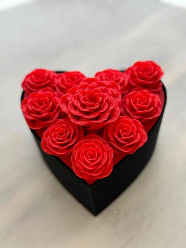 Heart of Eternal Roses   