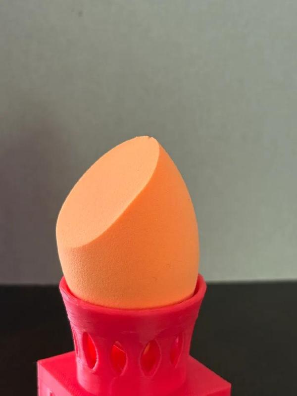 Sturdier Beauty Blender Makeup Sponge Holder (with optional base!)   