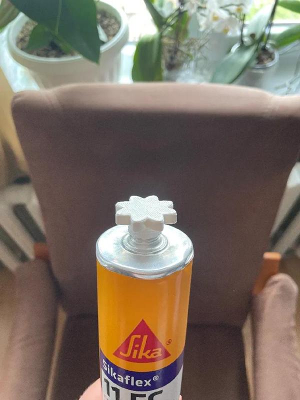 Silicone Tube Cap with Flower Grip   