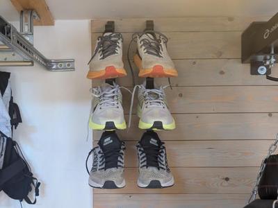 Wall Mount Floating Shoe Holder