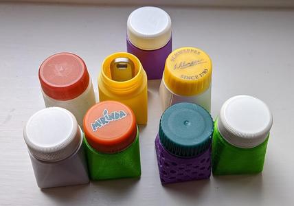 Watertight Stackable Soda Bottle Cap Box 2.0