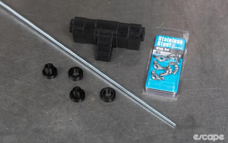 Scicon Aerocomfort 2.0 bike bag adapter for thru-axle bikes   