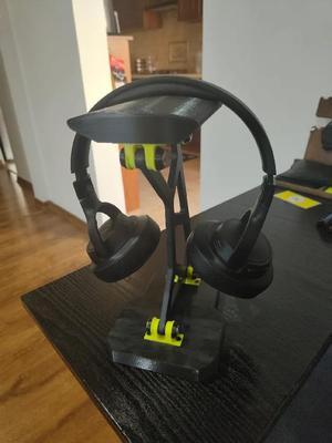 Headphone Stand   