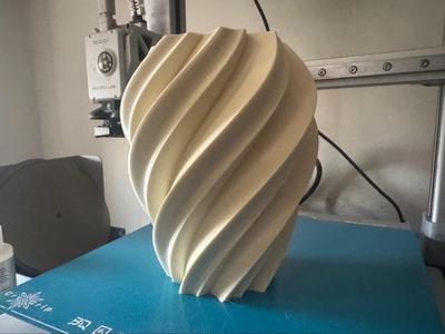 "Rhodes" Contemporary Spiral Vase