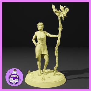 Eladrin Elf Druid Female - Summer