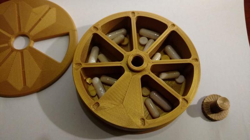 7-Day Pill / Capsule / Tablet Dispenser