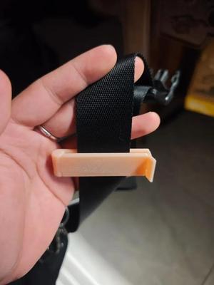 Seatbelt Adjuster Clip