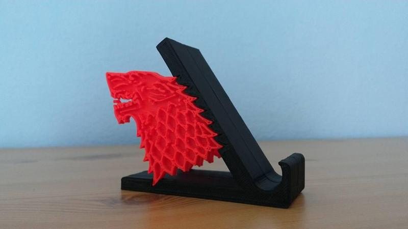 Winter is coming stand