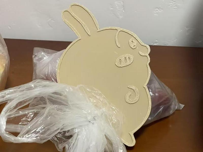 Chiikawa Usagi chrysanthemum seal clip