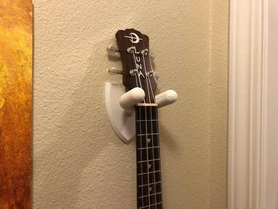 Ukulele Holder