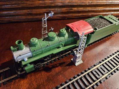 HO Search Light Signals