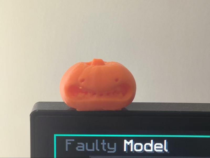 Grinning Little Pumpkin