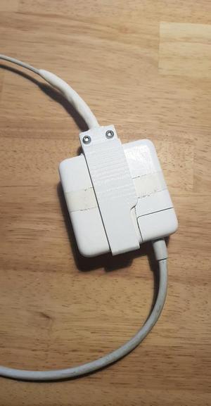 Macbook Pro 2012 Magsafe Holder