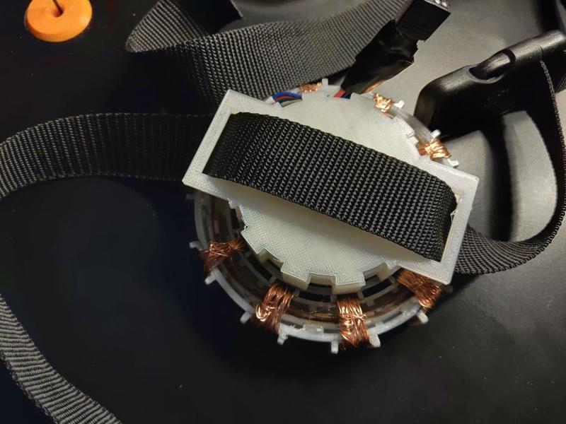 Removable strap mount for Arc Reactor