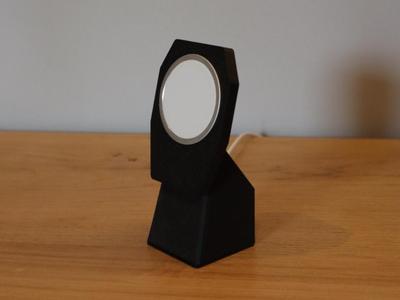Minimalist MagSafe Iphone Charger Stand