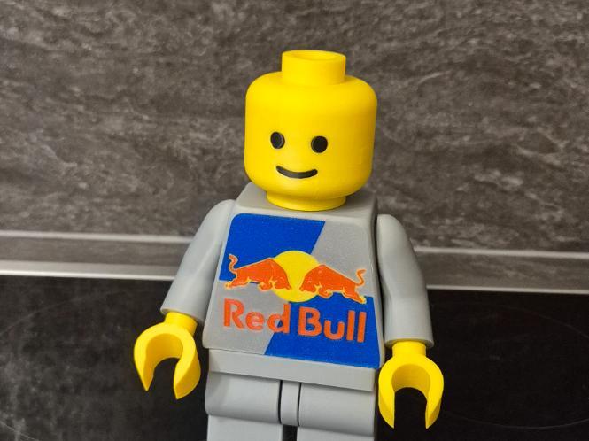 Brick Man Red Bull - Dose 20cm