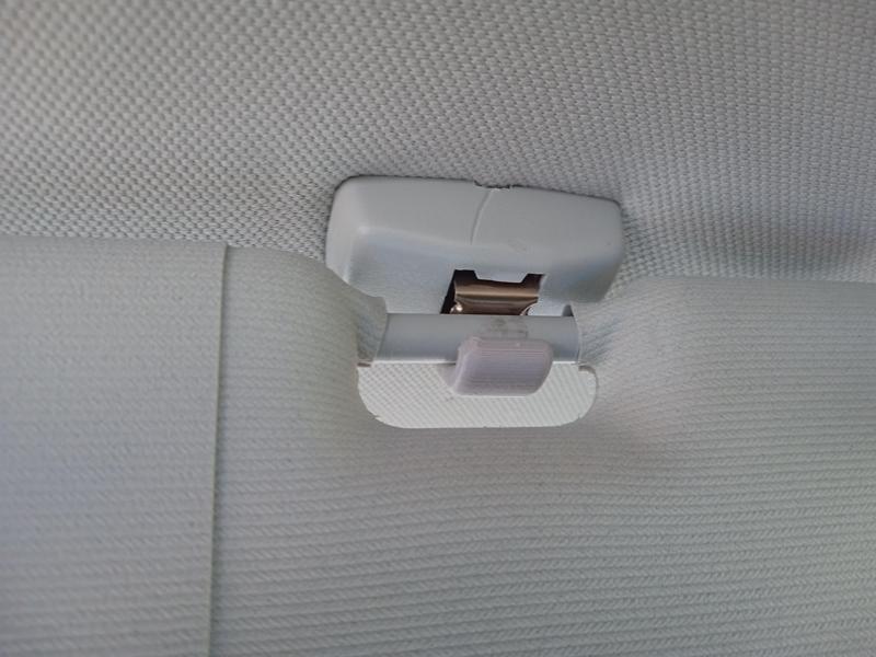VW sun visor clip