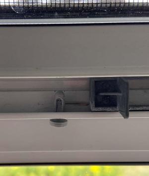 Screen Door Clip