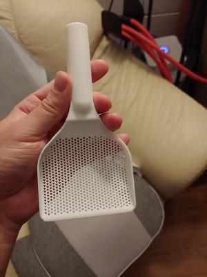 Resin filtering spatula