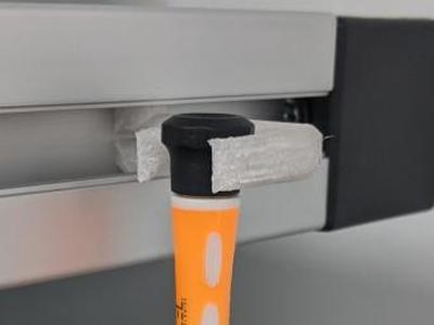     Parametric screwdriver hook For Tslot Mounting (OpenSCAD)