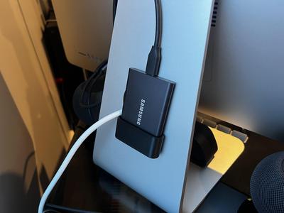 iMac Samsung SSD Holder