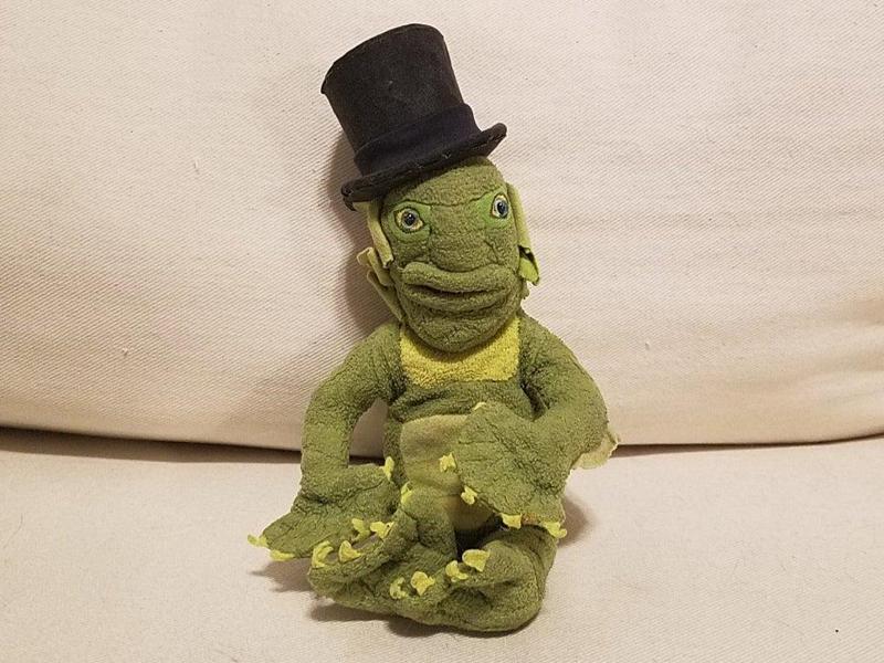 Tiny Top Hat for Dolls and Stuffed Animals -- Center Prints w/o Supports