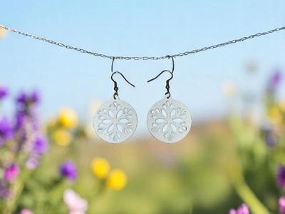 Round flower earrings