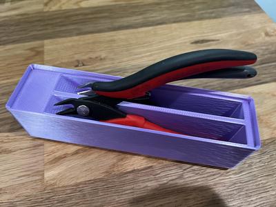 Gridfinity 2x Flush cutters holder