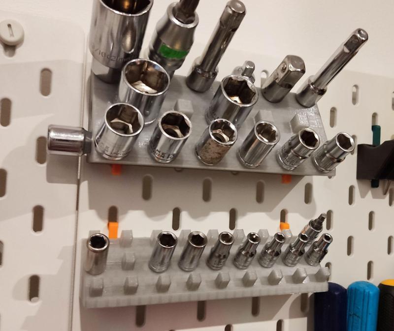 IKEA SKADIS ratchet sockets holder tilted / držák ořechů pro ráčny nakloněný