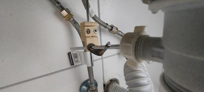 Clevis sink