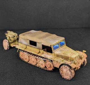 Half-track Sd.Kfz.10/2 Demag with 21cm Nebelwerfer + Crewmen (Germany, WW2)