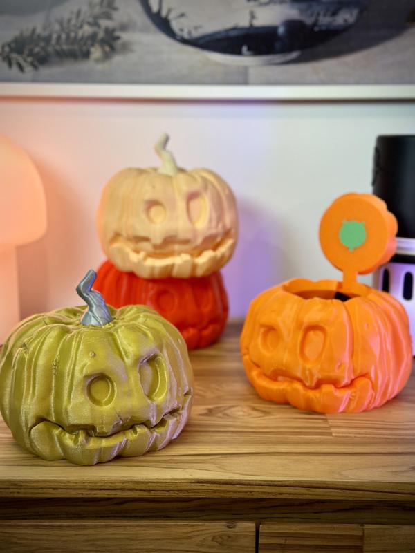 Articulated Pumpkin Bucket - Print-in-Place