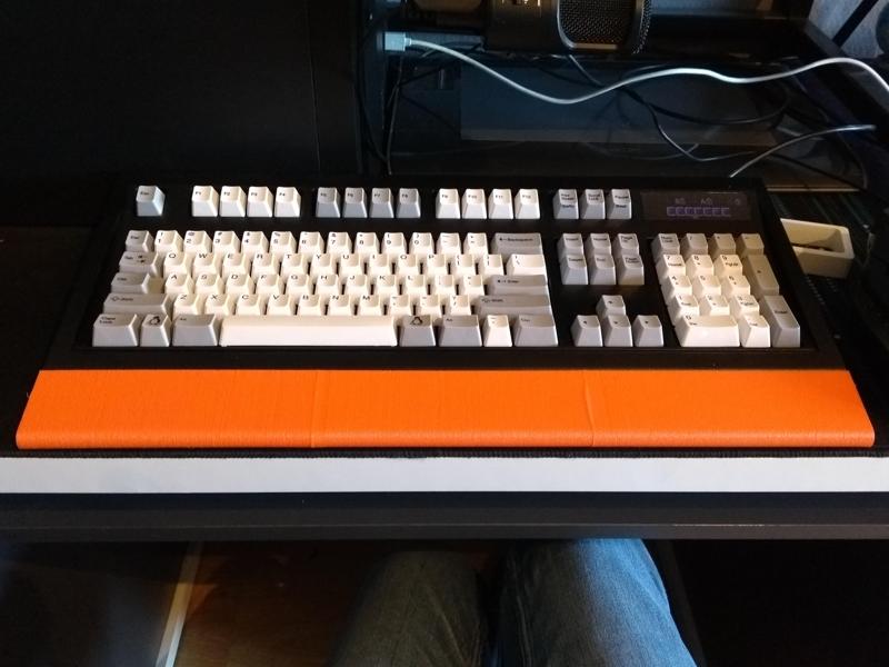 Unicomp New Model M - Wristrest - Flexible TPU