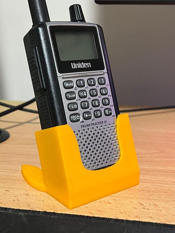 Uniden UBCD396XT Desk Stand