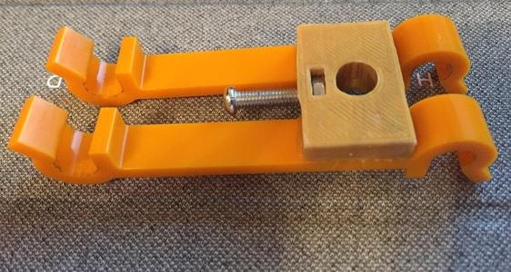 Da Vinci Calibration Mount (Using Retaining Clips from original packaging)